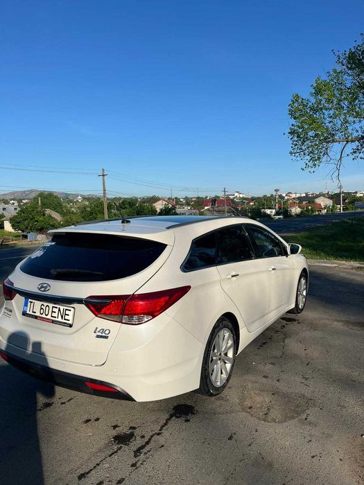 HYUNDAI i40 2013 — imagine 3