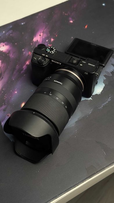 Sony a6400 + 35mm f1.8 + Tamron 17-70mm f2.8 + DJI Ronin SC