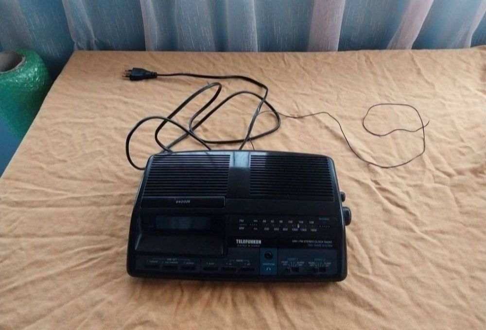 Radio Telefunken 90 Stereo de colecție.
