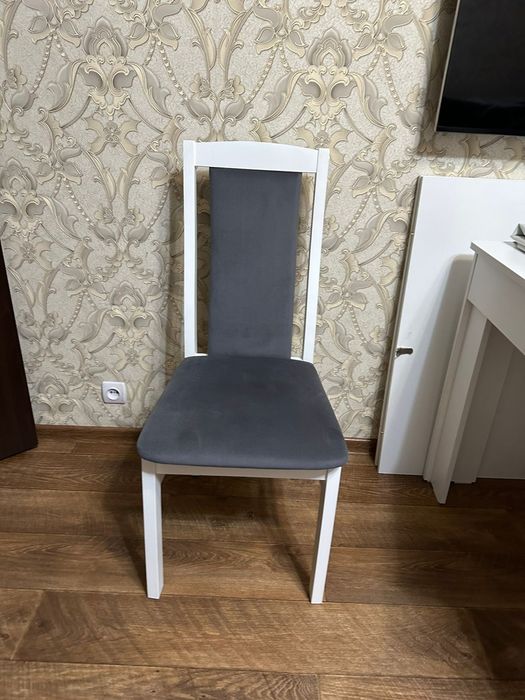 Продам стулья 6шт