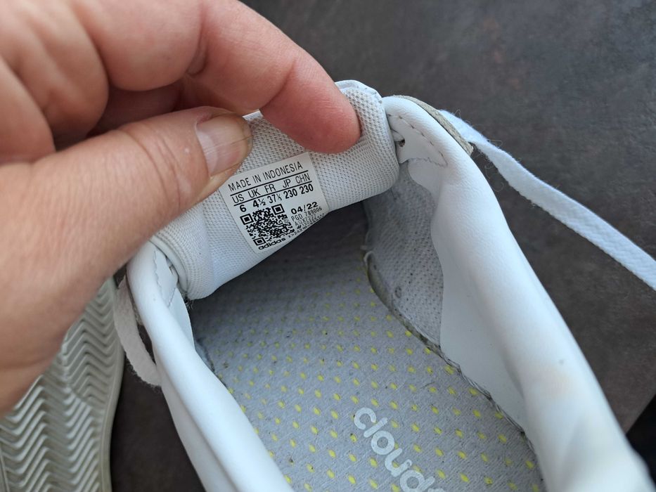 дамски кецове спортни обувки,маратонки Adidas ном.37.5