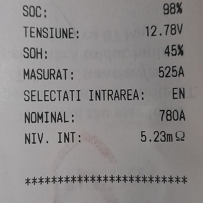 ACUMULATOR = (baterie) auto .