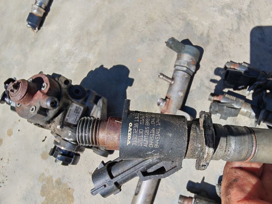 Kit injecție Volvo v60 2.0d D5204T3 3000lei