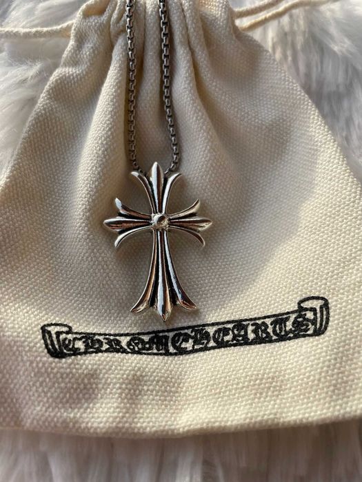 chrome hearts колиета