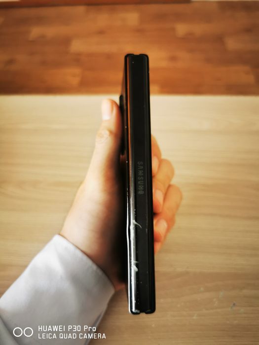 Samsung z fold 3