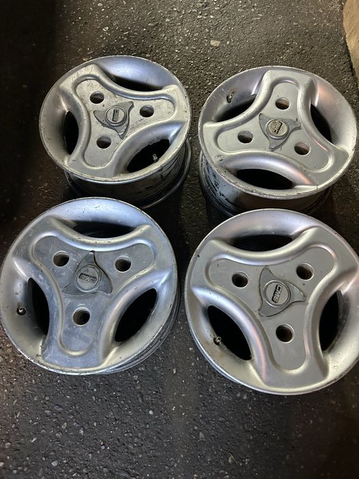 Jenti Aliaj Dacia 1310