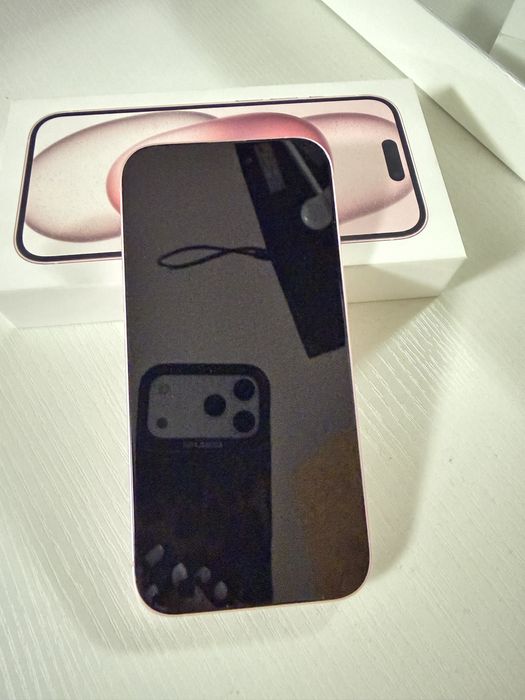 Iphone 15 Pink 256 GB