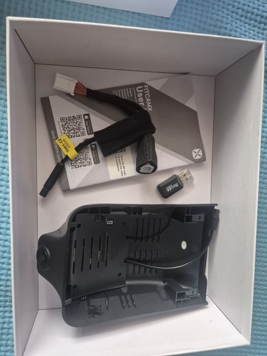 FitcamX Dashboard Camera pentru Toyota Hilux (Model 2020) – OEM 4K, in