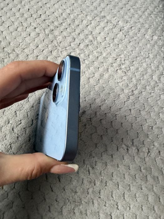 Iphone 14 128 GB светло синьо бижу