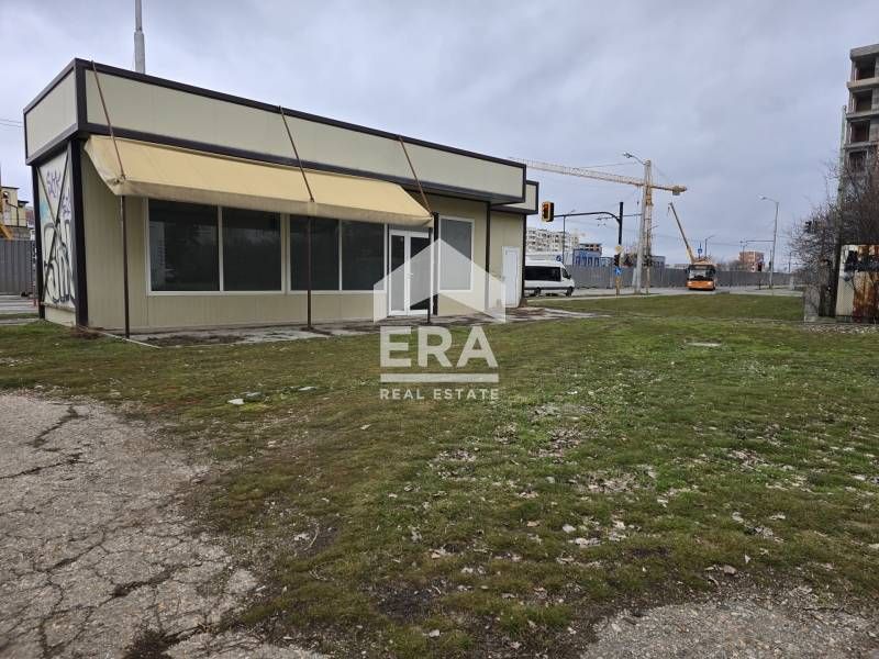 Продава се Магазин в София, Левски В - 46 кв.м за 1985 €/кв.м - Снимка #1