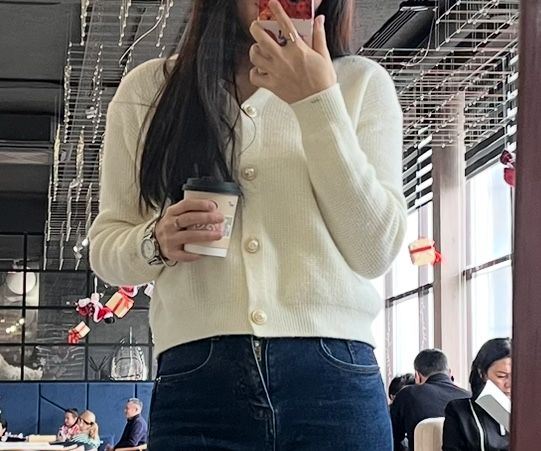 Кардиган белый. Кофта