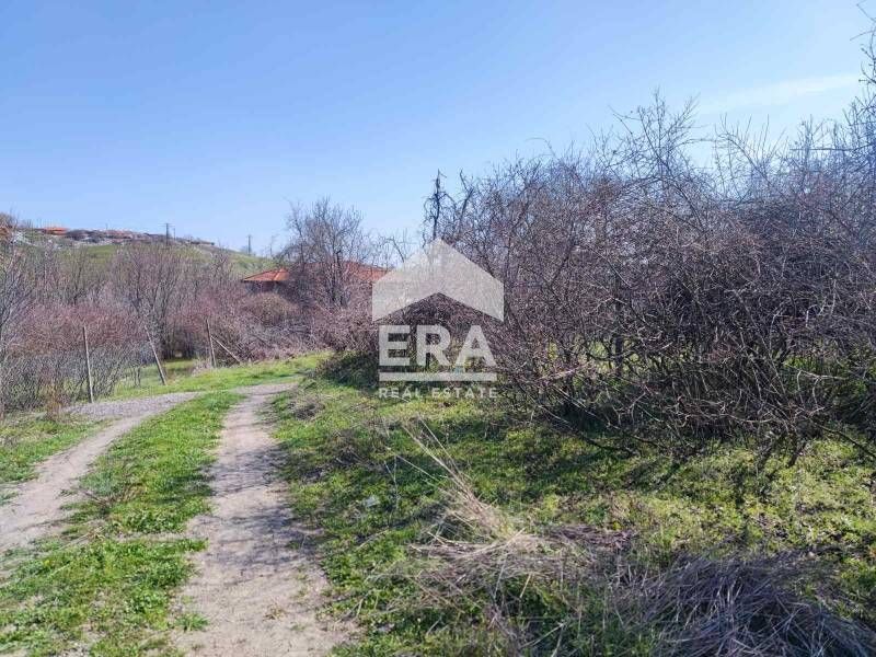 Парцел в Каменец