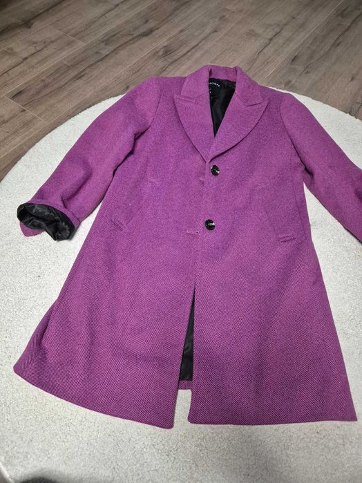 Чисто ново палто