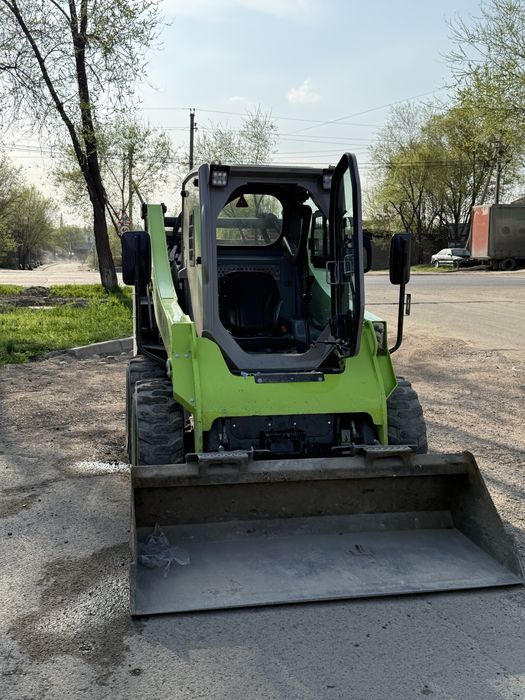 Аренда мини погрузчик услуга мини погрузчик бобкат