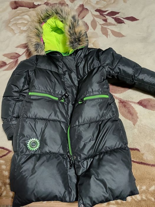 Продам куртку зимнюю