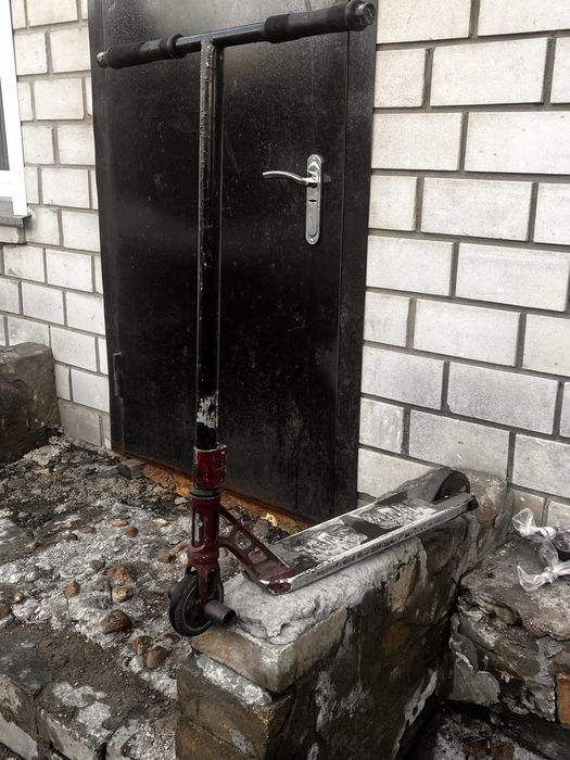 Самокат трюковой