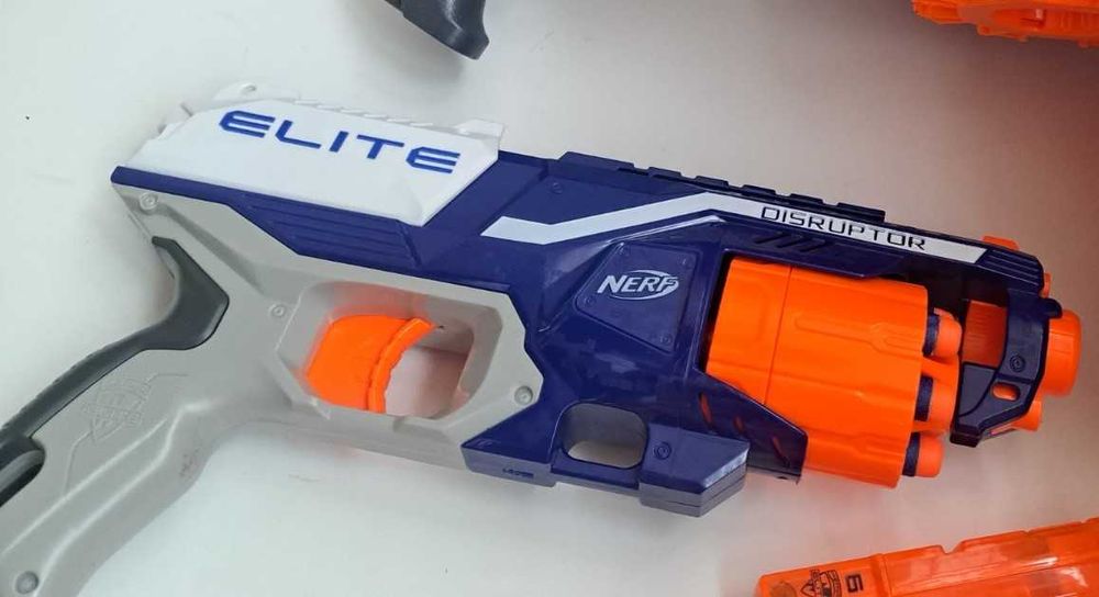 НЪРФ, Бластер с батерии : Nerf Gun N-Strike Elite Hail Fire