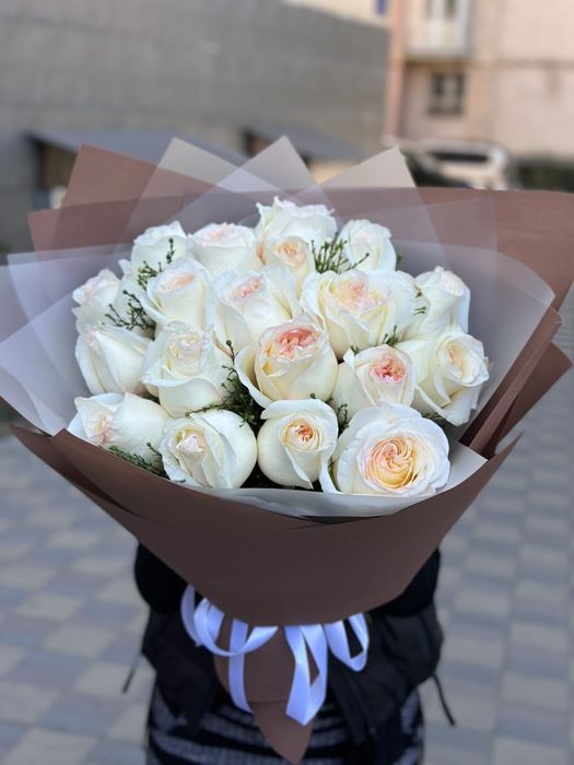 Продам шикарный букет из крупных, голландских роз