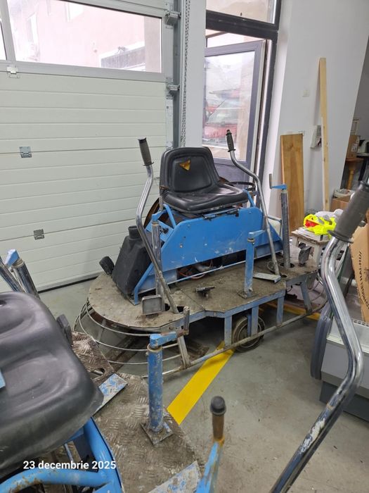 Vând șlefuitor de beton