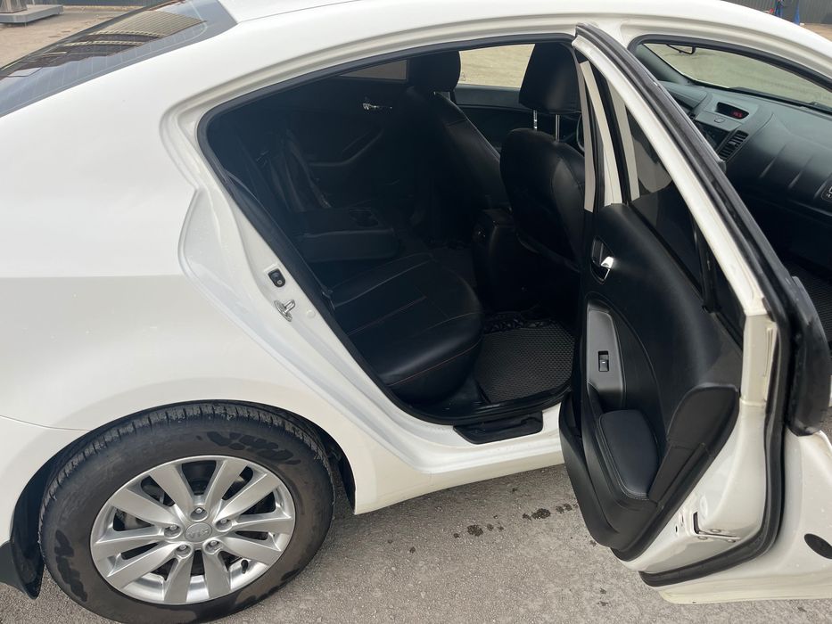 KIA Cerato, 2014 г.в.