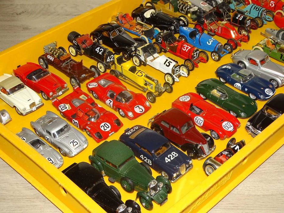 Old Timer 1:43 Brumm, Audi, Mercedes, Jaguar, редки модели