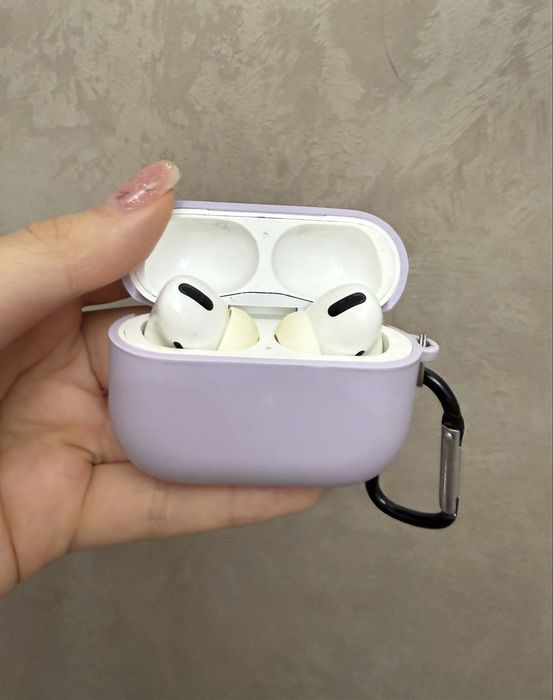 Наушники Airpods