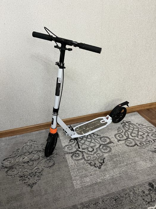 Продам самокат детский