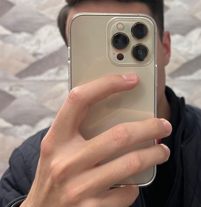 iPhone 13 pro 128 gold