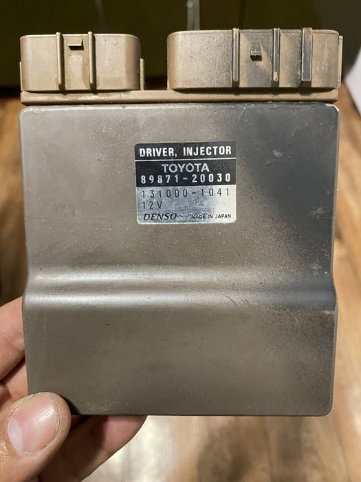 Запчасти на Тойота