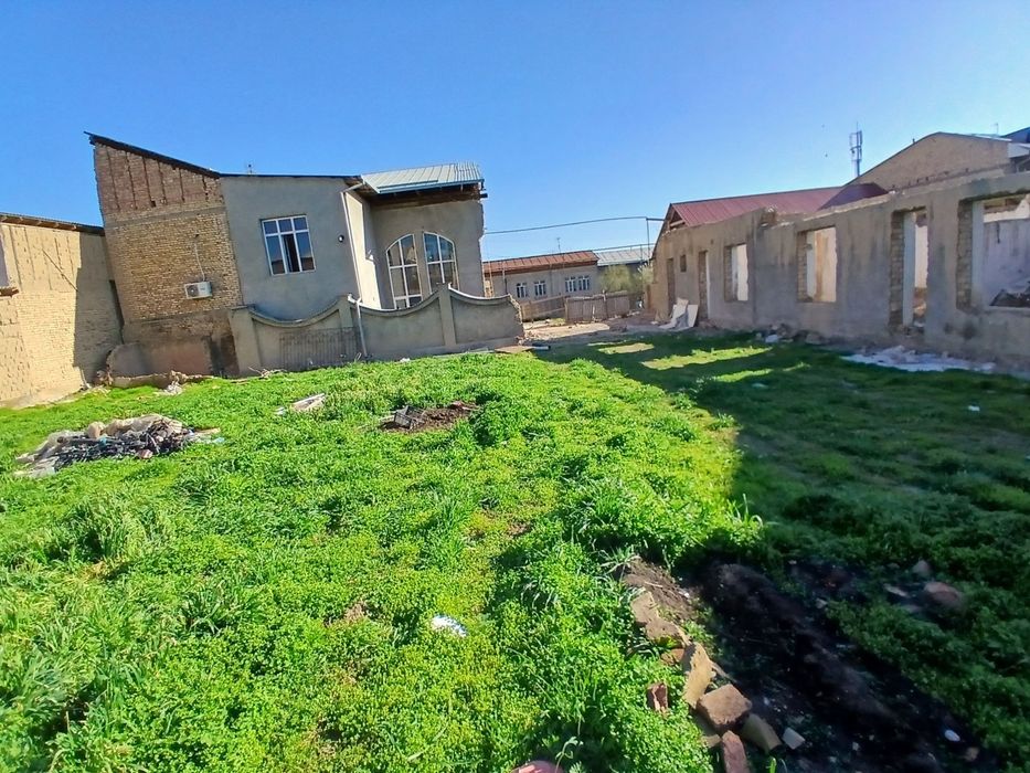 Yunsobod hasanboyda yer sotiladi 11sutu 265000$min