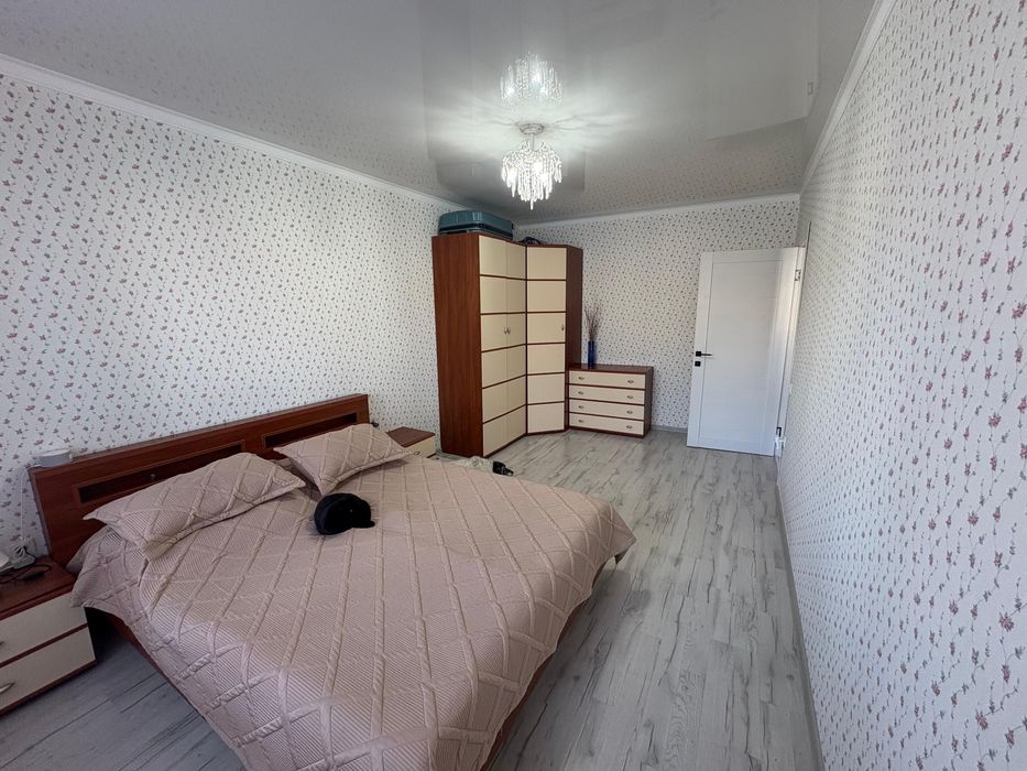 Продам 3-хкомнатную квартиру