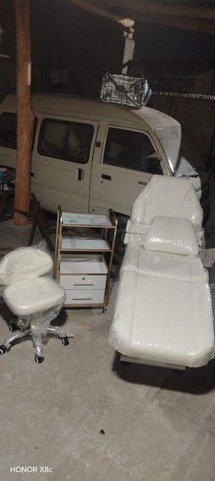 Kushetka  etajerka stul