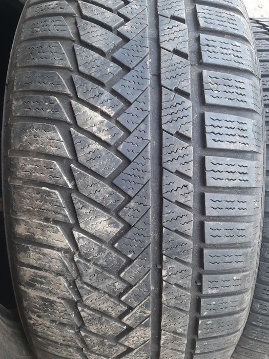 Продам шины 235/55/17 континенталь