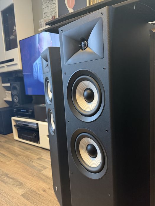 JBL  stage a180 подостоящи тонколони
