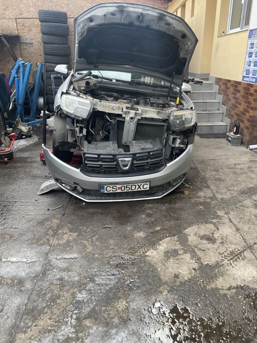 Service auto și schimb anvelope