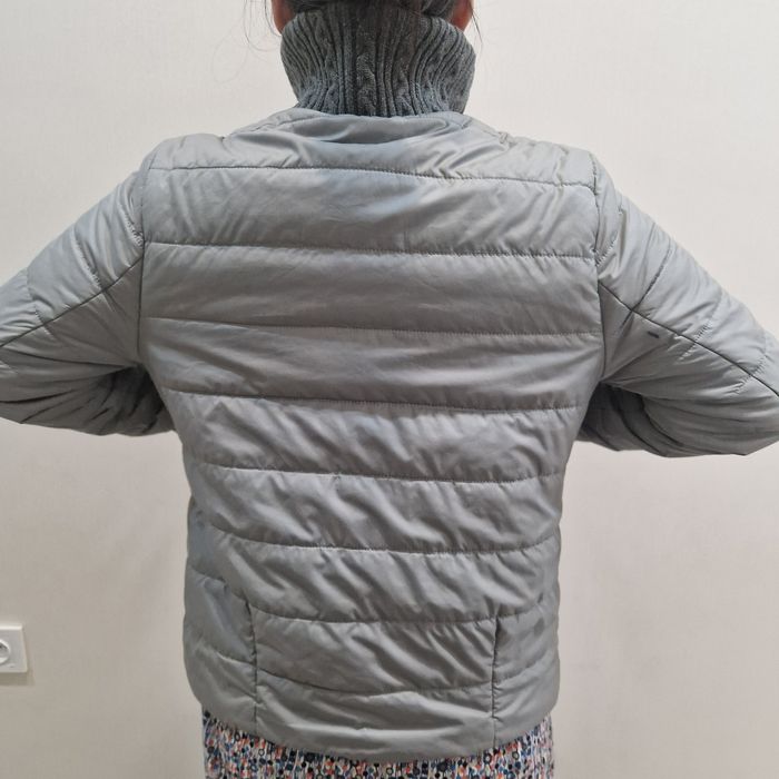 Женская куртка осень