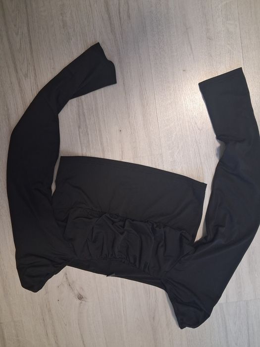 Bluza manecă lungă  marimea M