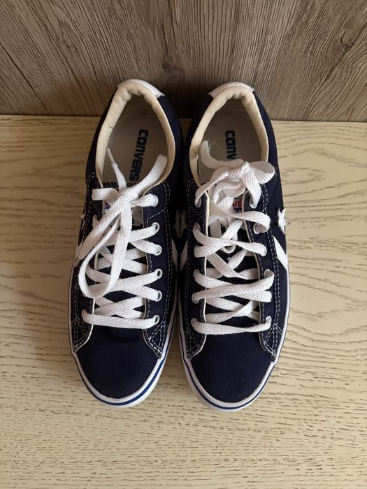 Подарявам дамски  CONVERSE 38-ми номер