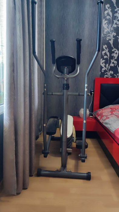 Продавам кростренажор