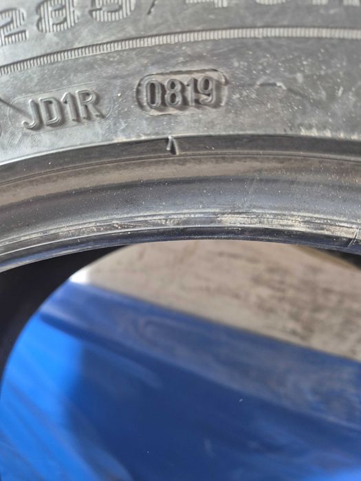 285/40/20 108v Dunlop