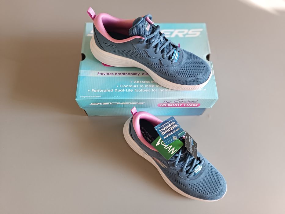 Кроссовки Skechers