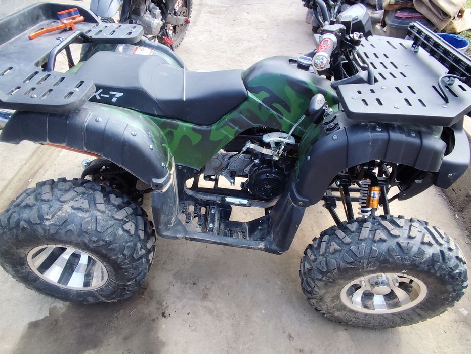 Продаю 200 кубовый квадроцикл