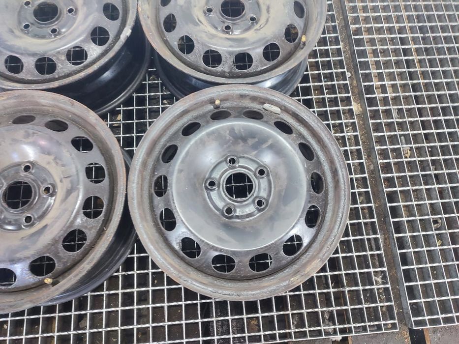 Set 4 jante tabla R16 6jx16h2 et50 Volkswagen VW Golf 5 [2003 - 2009