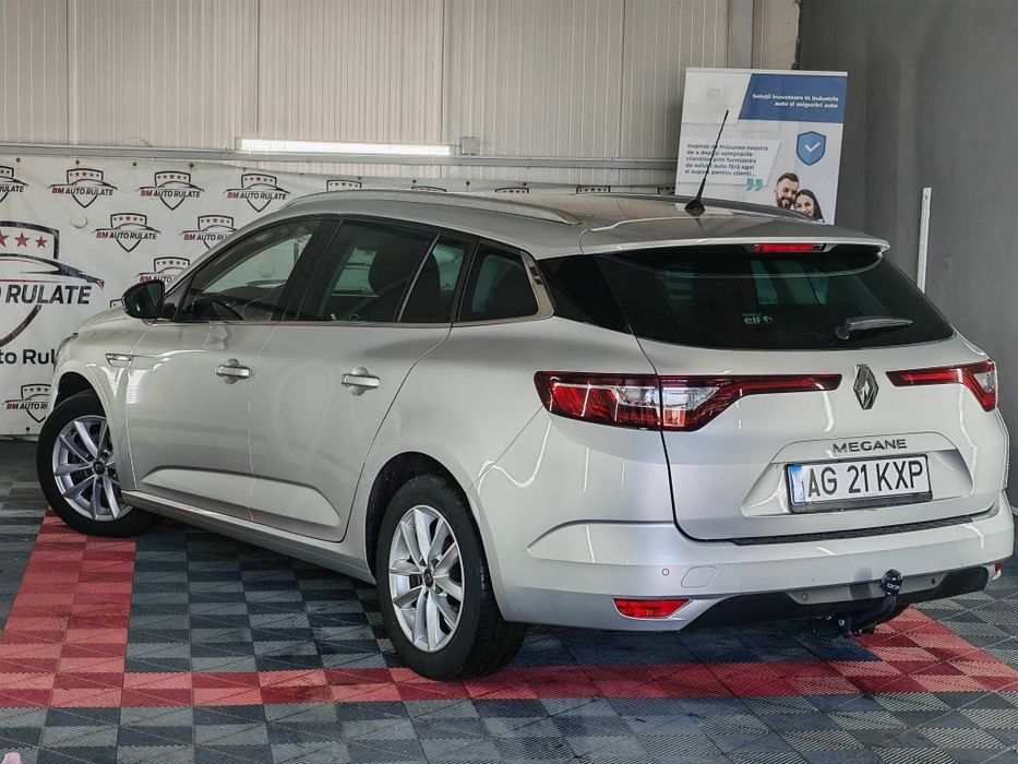 Renault Megane 4 cu 1 An garanatie