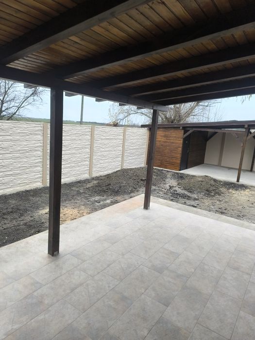 Proprietar . Vând casă la cheie în Sânmihaiu Român.