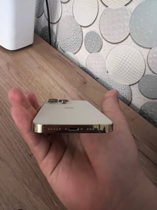 Iphone 13 про Gold