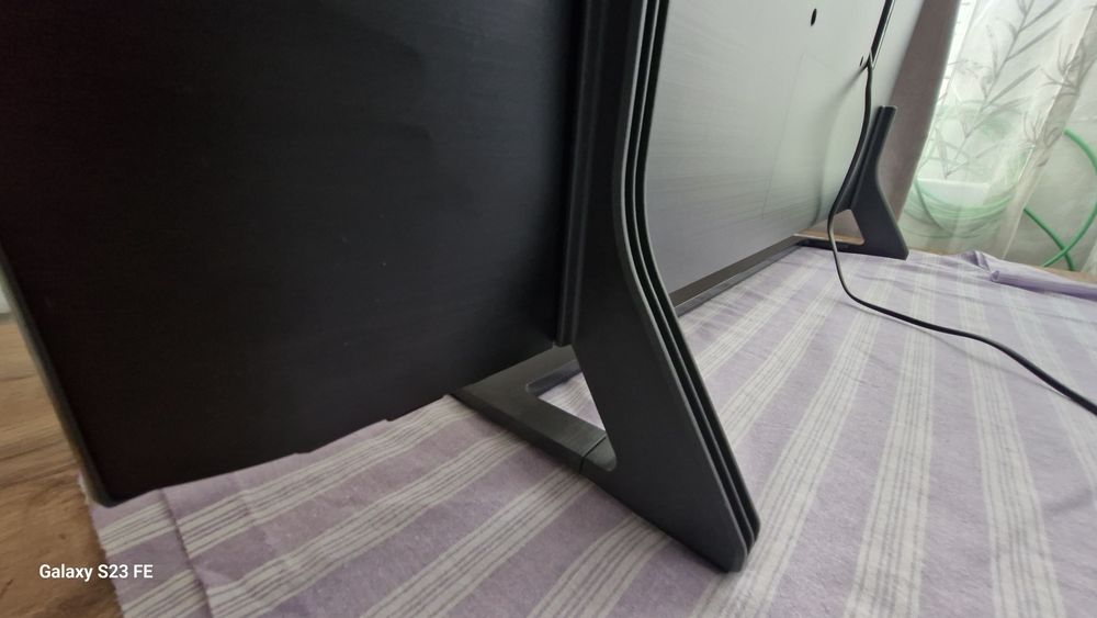 Led Телевизор Самсунг марки UE43DU85004