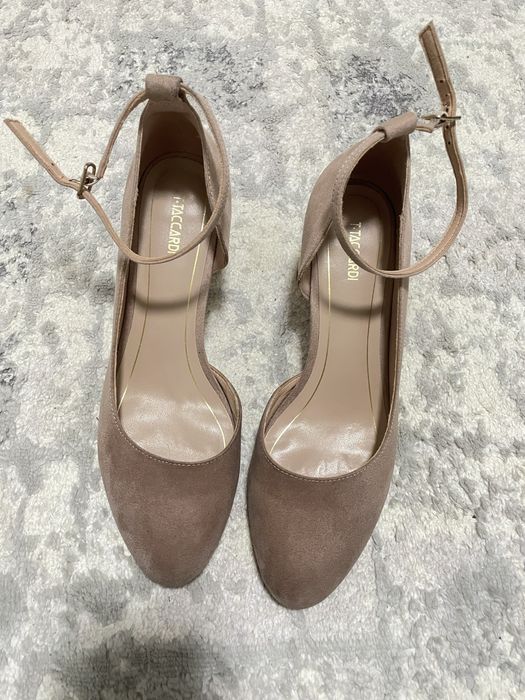 Туфли от бренда Kari