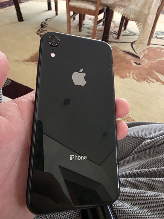 Iphone XR 128GB продаю телефон