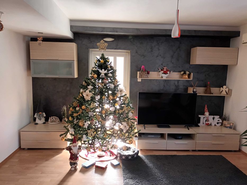 Brad artificial cu suport 210 cm